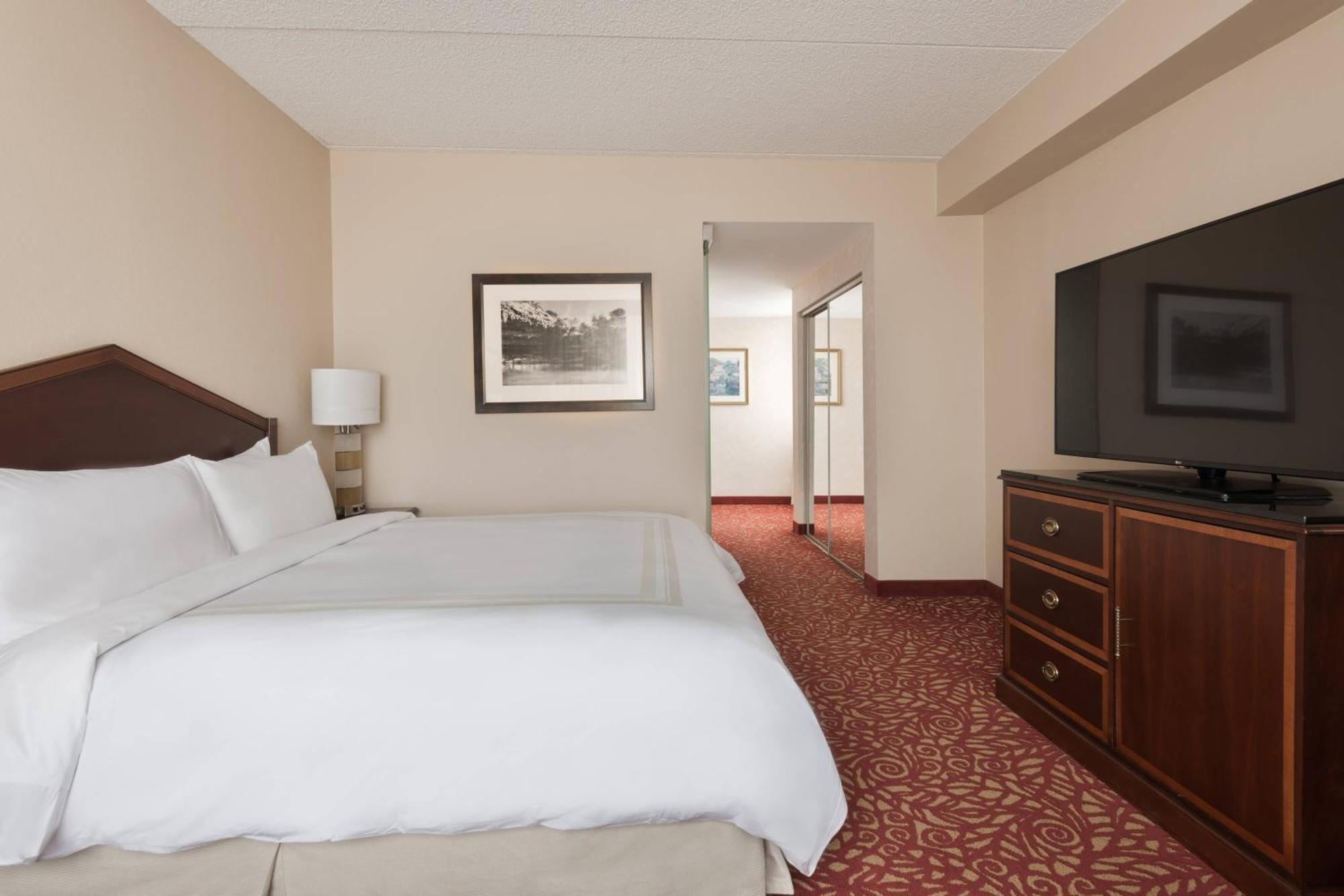 Готель Columbus Airport Marriott Екстер'єр фото