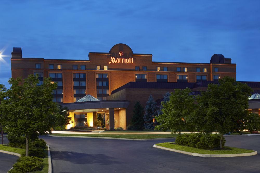 Готель Columbus Airport Marriott Екстер'єр фото